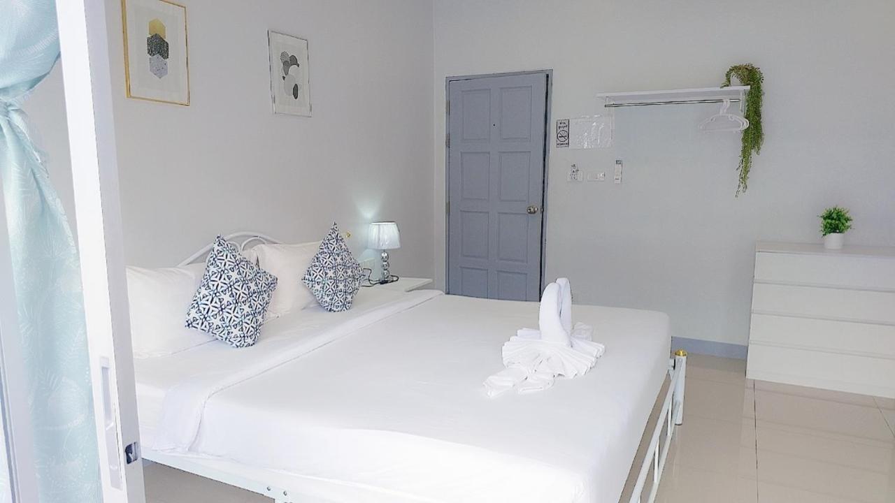 Cinderella Residence Patong Luaran gambar